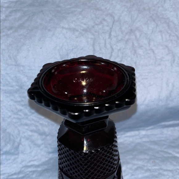 Avon Deep Red Glass Vase - Picture 9 of 13